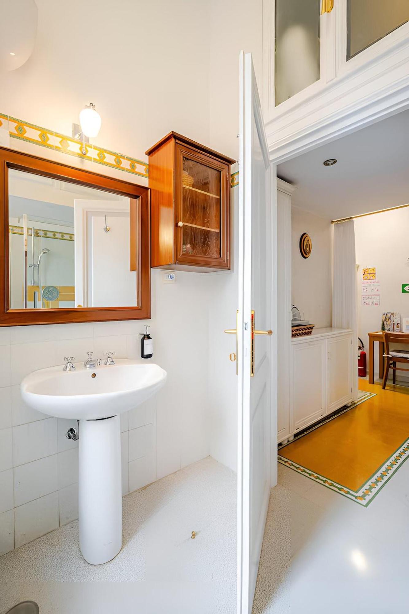 S.pietro Elvira's Retro Apartamento